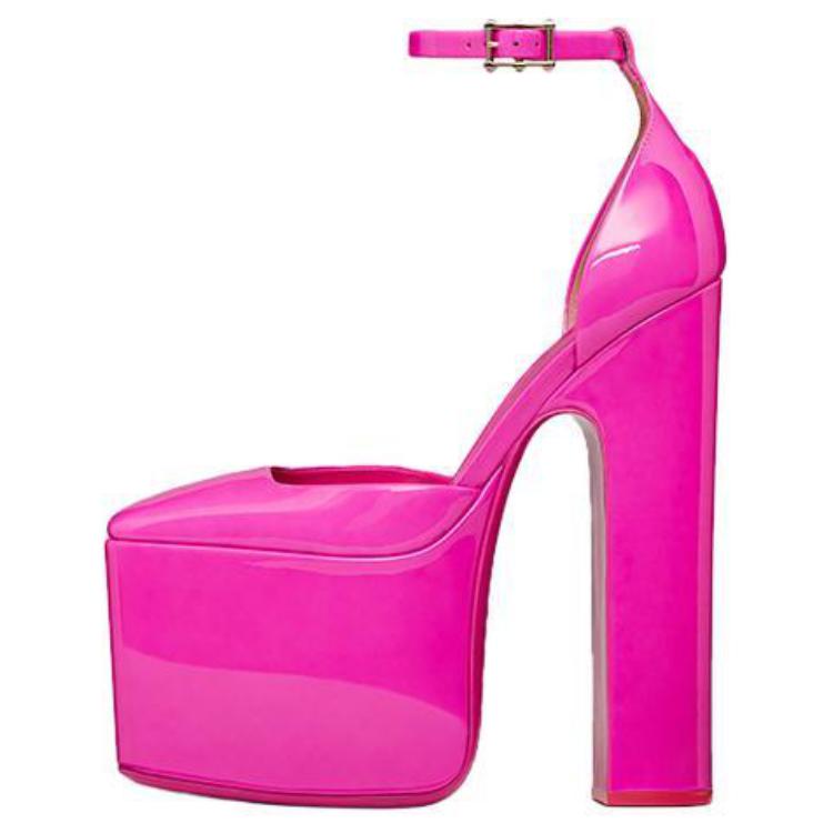 (W) Valentino Garavani 'Pink Patent'