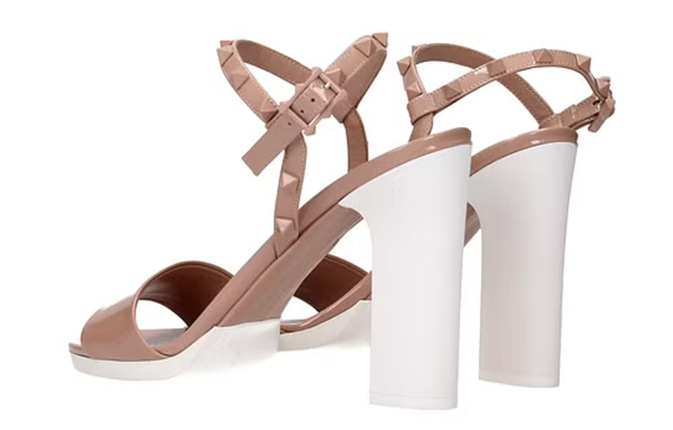 Shop (W) ヴァレンティノ・ガラヴァーニ ピンクパテントヒールサンダル S0AA9NUDGF9