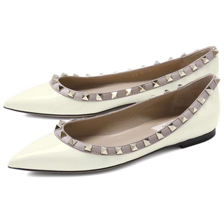 Lookbook (W) 발렌티노 가라바니 '화이트 에나멜 락스터드' TW0S0403VNWL62