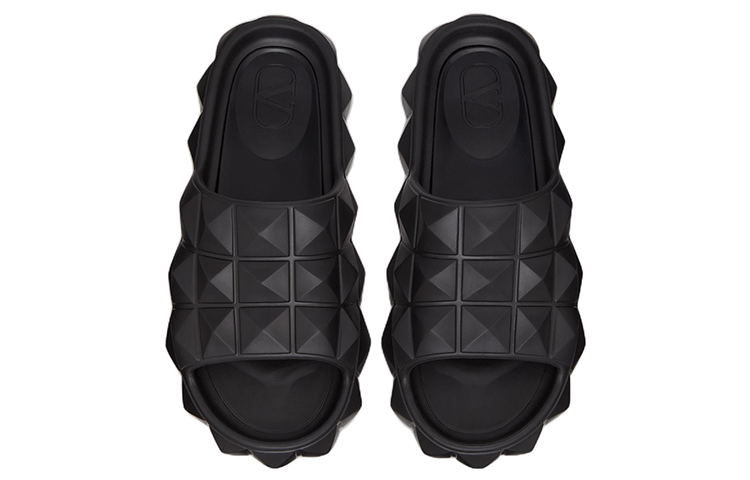 Lookbook (W) 발렌티노 가라바니 블랙 로만스터드 터틀 (50 characters) XW0S0EC7QNA0NO