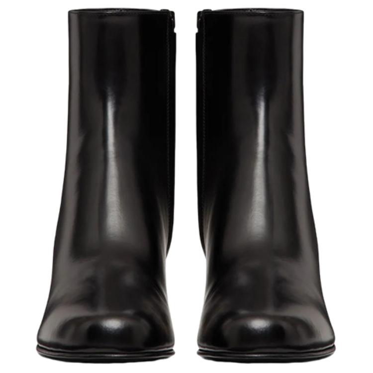 Shop (W) Valentino Garavani Heritage But Buku Lali 'Hitam' 1W2S0FC1PWK0NO