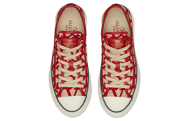 Shop (W) Valentino Garavani Low-Top 'Fesyen Merah' 2W0S0GX4RWCJ4A