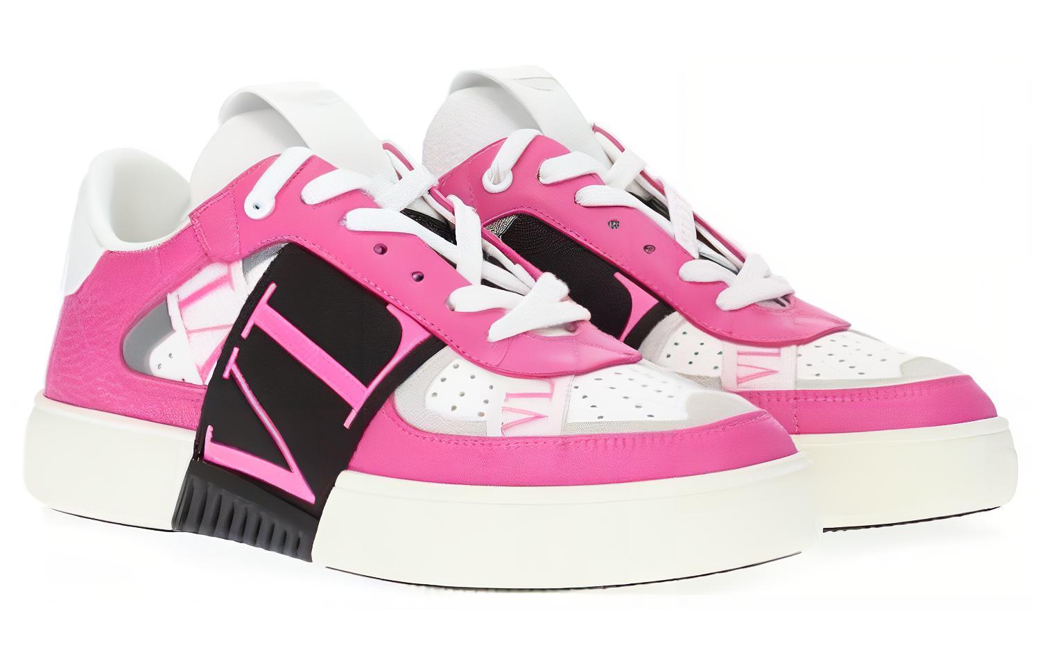 Lookbook (W) Valentino Garavani Baskets Basses ''Rose'' S0V66WRQH99