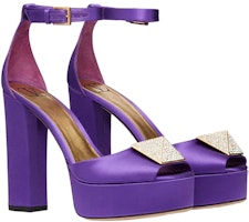 (W) ヴァレンティノ ワンスタッド パープルサテンクリスタル (Varentino Wan Sutaddo Pāpuru Saten Kurisutaru) 2W2S0EA3ULM73E Lookbook (W) ヴァレンティノ ワンスタッド パープルサテンクリスタル (Varentino Wan Sutaddo Pāpuru Saten Kurisutaru) 2W2S0EA3ULM73E