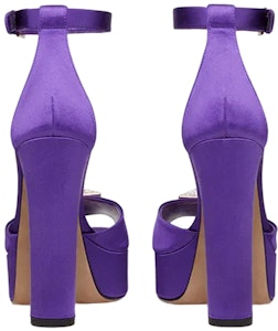 (W) Valentino Garavani One Stud Pumps Ungu 2W2S0EA3ULM73E Purchase (W) Valentino Garavani One Stud Pumps Ungu 2W2S0EA3ULM73E