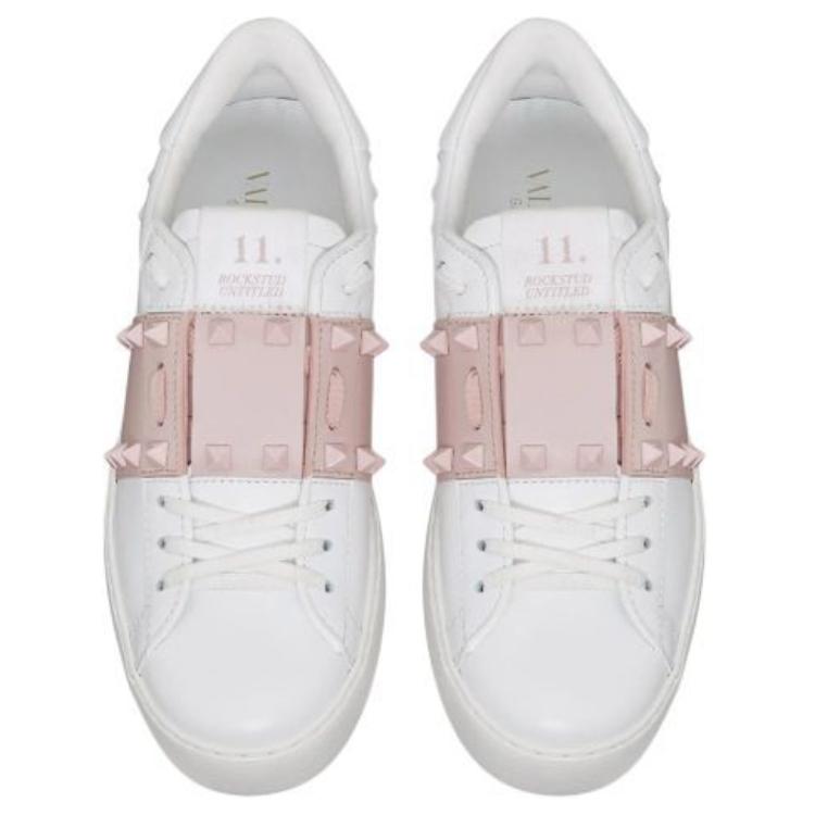 Shop (W) Valentino Garavani Rockstud 'Blanco Rosa' VW2S0A01LTU834