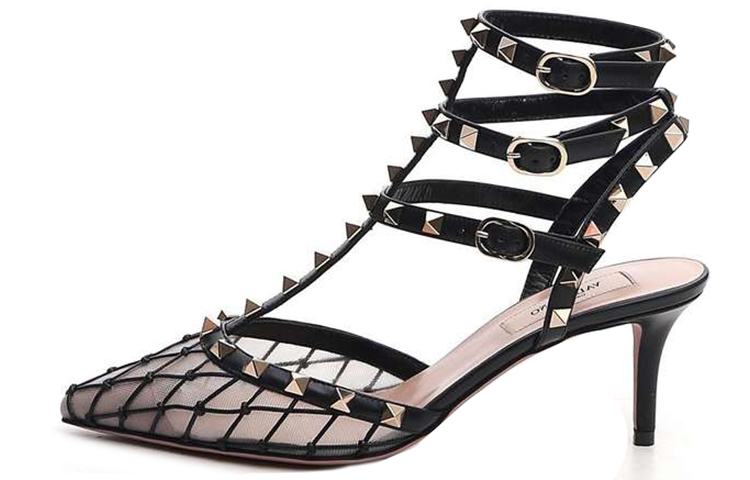 (W) Valentino Garavani Rockstud High Heels 'Black Cage'