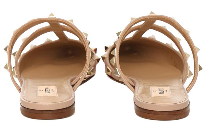 Lookbook 華倫天奴 皮革 鉚釘平底 時尚涼拖 女款 紅色