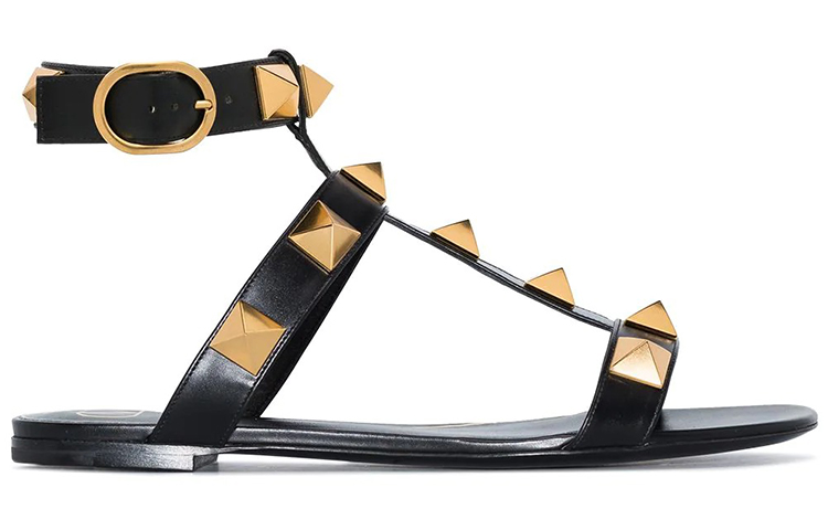 Order (W) Valentino Garavani Roman Stud 'Kulit Anak Sapi Hitam' VW0S0BU8ZWM0NO