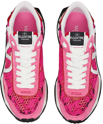Valentino 華倫天奴 Lacerunner 耐磨低筒運動休閒鞋 女款 粉色 Shop Valentino 華倫天奴 Lacerunner 耐磨低筒運動休閒鞋 女款 粉色
