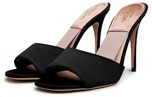 (W) Valentino Slide Hak Terbuka 'Hitam' 3W2S0HG9PZI0NO Shop (W) Valentino Slide Hak Terbuka 'Hitam' 3W2S0HG9PZI0NO