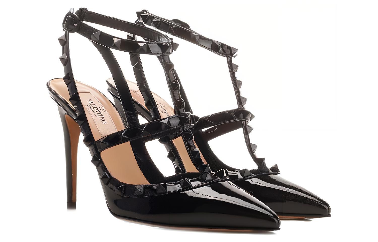 Lookbook (Women) Valentino Rockstud 'Black Stiletto' 1W0S0393YPX0NO