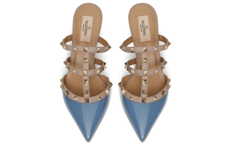 Lookbook (W) Valentino Rockstud 'Zapato Plano Azul Charol Punta Cerrada' VW2S0V23VNWLQ7