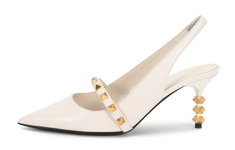 (W) Valentino Rockstud 'Light Ivory'