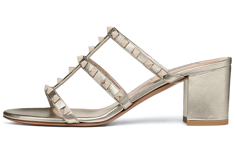 (W) Valentino Rockstud 'Metallic Gold'