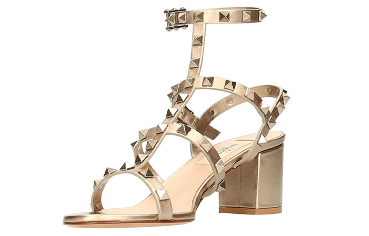 Lookbook (Women) Valentino Rockstud 'Rose Gold' VW2S0491RZDS69
