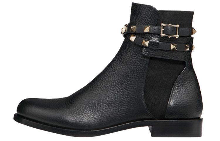 (W) Valentino Rockstud Ankle Boot 'Black Grain Calfskin'
