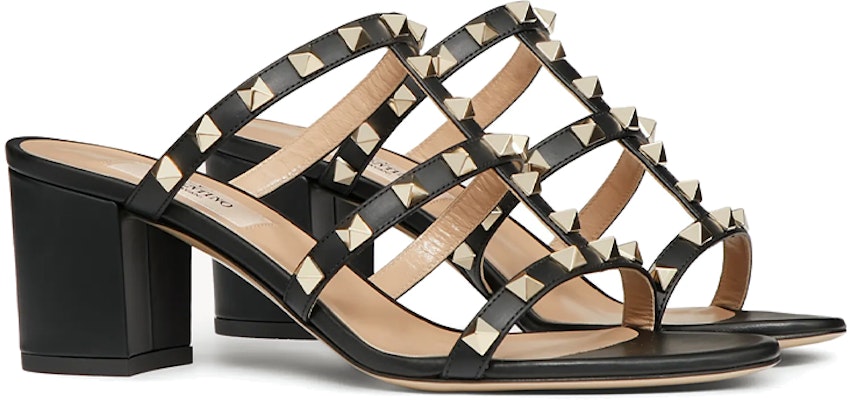 (W) Valentino Rockstud Calfskin 'Sandal Tumit Hitam Studded Terbuka' ZW2S0C47VOD0NO Lookbook (W) Valentino Rockstud Calfskin 'Sandal Tumit Hitam Studded Terbuka' ZW2S0C47VOD0NO