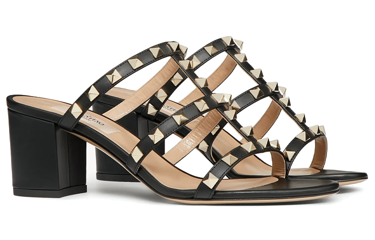 Lookbook (W) Valentino Rockstud Sandal Kulit Hitam Terbuka dengan Studs ZW2S0C47VOD0NO