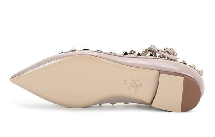 Sizing (W) Valentino Rockstud Patent 'Abu Muda Pink' SW2S0376VNWP45