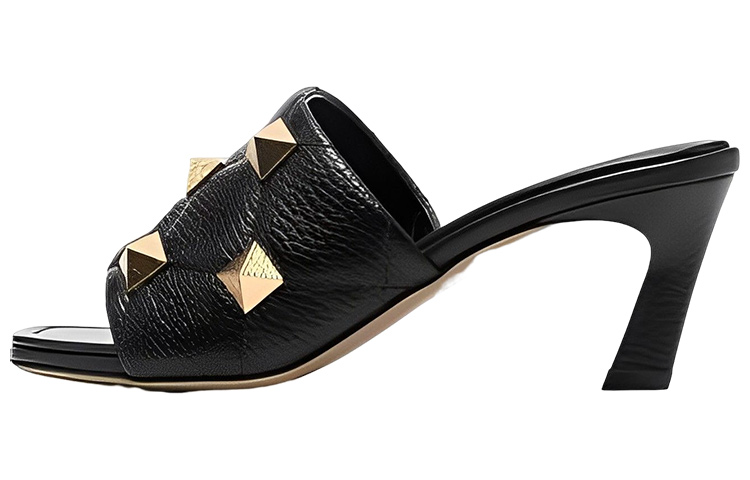 (W) Valentino Rockstud Slide 'Black Fashion'