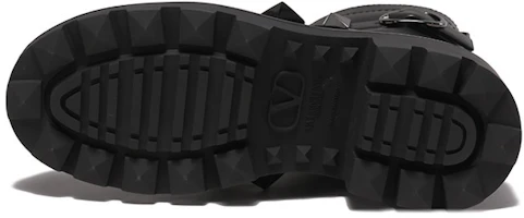 Details for (W) Valentino Roman Stud 'Hitam' 1W2S0CJ3FYP0NO