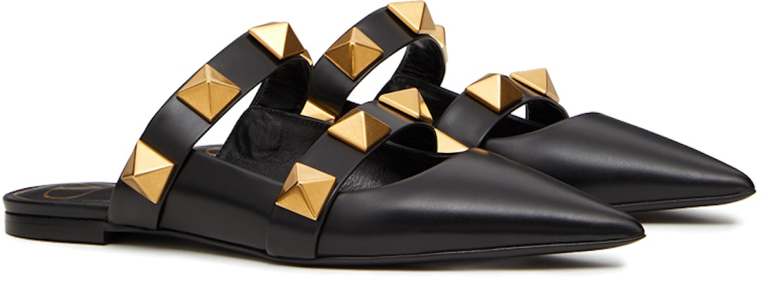 (W) Valentino Roman Stud 'Hitam' VW2S0BK8KET0NO Lookbook (W) Valentino Roman Stud 'Hitam' VW2S0BK8KET0NO