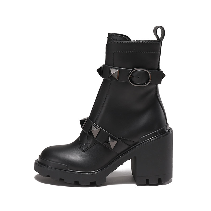 (W) Valentino Roman Stud Boot 'Black Studs'