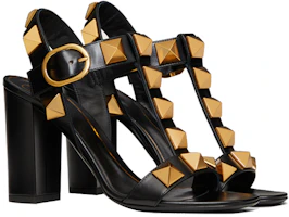Lookbook (W) Sandales Valentino Roman Stud Noir à Talons Hauts Cloutées Fashion WW2S0CR1ZWM0NO