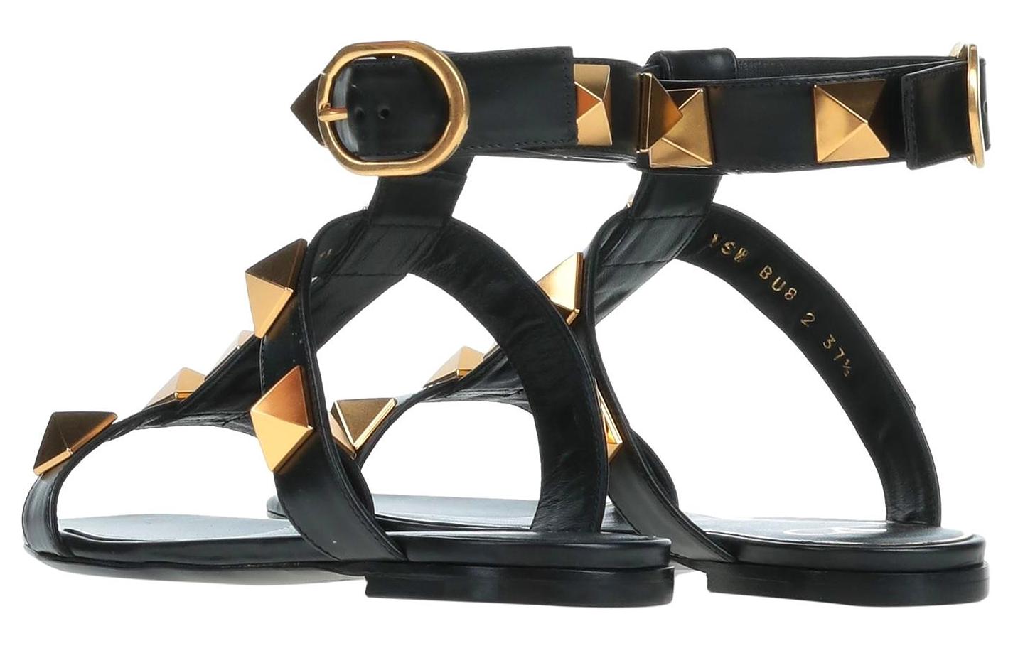 Shop (W) Sandali Valentino Roman Stud in Pelle di Vitello Nera WW2S0BU8ZWM0NO