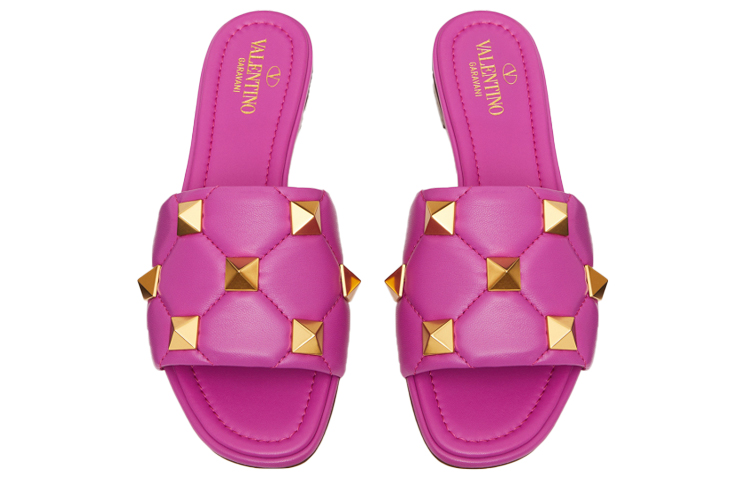 Lookbook (W) Valentino Roman Stud Sandal Flat 'Pink' VW2S0BK4ZCG55U