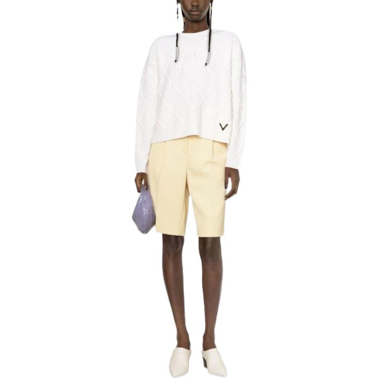 Lookbook (W) 발렌티노 SS22 화이트 울 니트 크루넥 풀오버 스웨터. BKC35F7F8A03