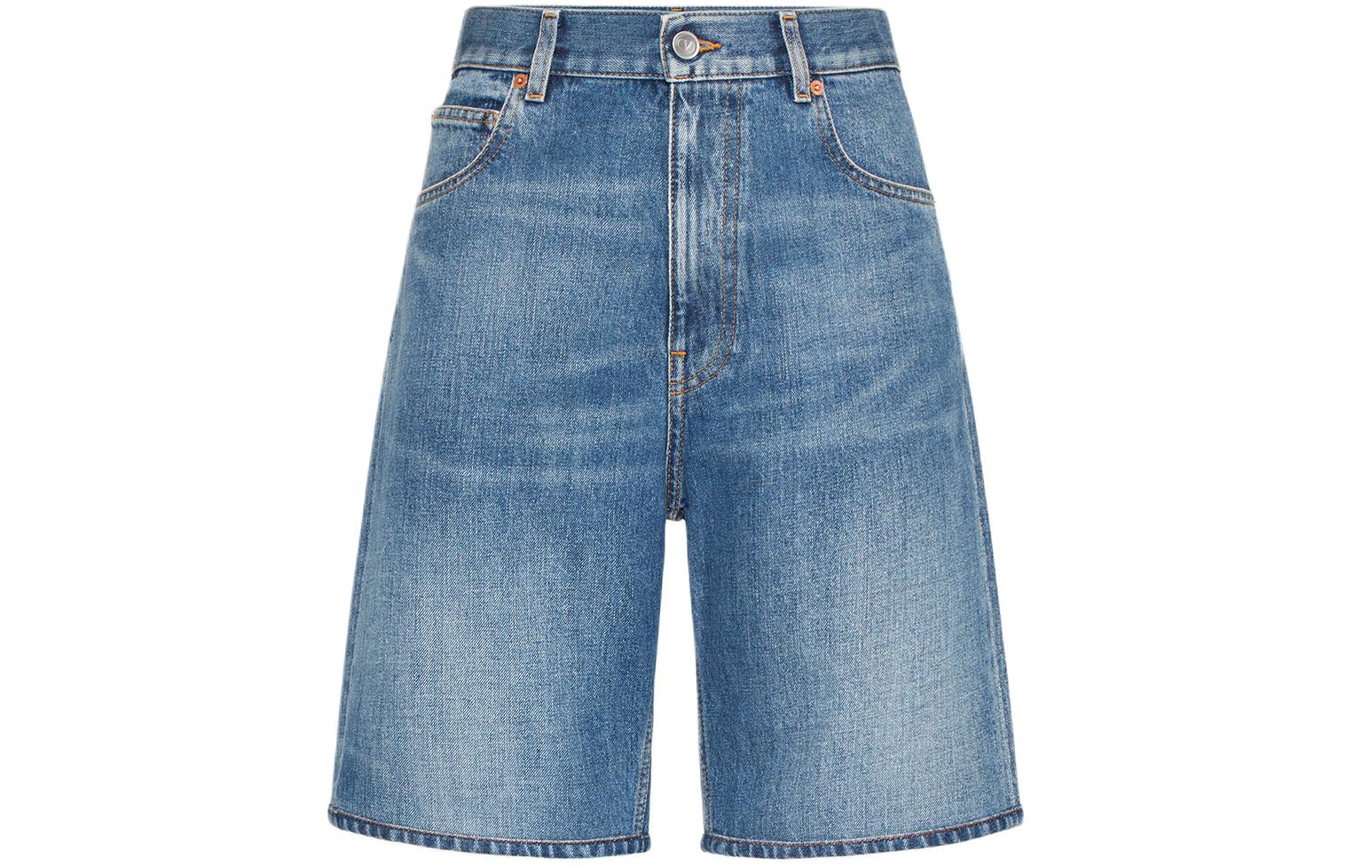 (Women) Valentino SS24 Logo Straight Bermuda Denim Shorts Women’s Dark Denim. 4B0DD16T8L4-558