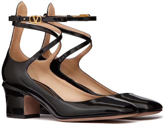 (W) Valentino Tan-Go Hitam 'Kulit Paten Gesper Hak Tebal' 2W2S0FW5VNE0NO Lookbook (W) Valentino Tan-Go Hitam 'Kulit Paten Gesper Hak Tebal' 2W2S0FW5VNE0NO