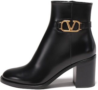 (W) Valentino Vlogo But Kulit 'Tumit Tebal Fesyen Hitam' 1W2S0CK1DSH0NO Buy (W) Valentino Vlogo But Kulit 'Tumit Tebal Fesyen Hitam' 1W2S0CK1DSH0NO