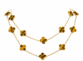 (Women) Van Cleef & Arpels Fashion Stylish 18K Gold Necklace. VCARD39900 (Women) Van Cleef & Arpels Fashion Stylish 18K Gold Necklace. VCARD39900