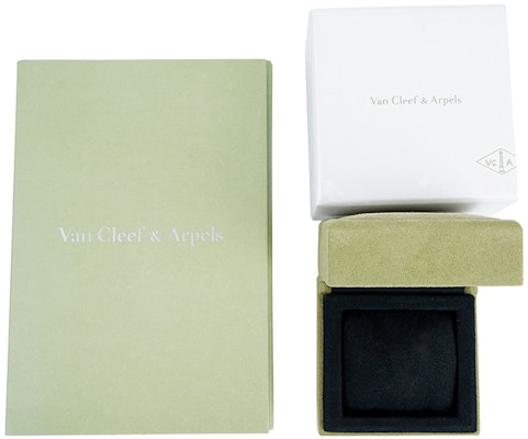 (W) Kalung Emas 18K Van Cleef & Arpels Fashion Stylish. VCARD39900 Shop (W) Kalung Emas 18K Van Cleef & Arpels Fashion Stylish. VCARD39900