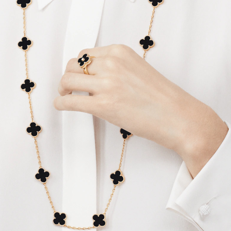 Details for (W) 梵克雅寶 Alhambra 四葉幸運草 18K金項鍊 女士專屬 VCARA43100