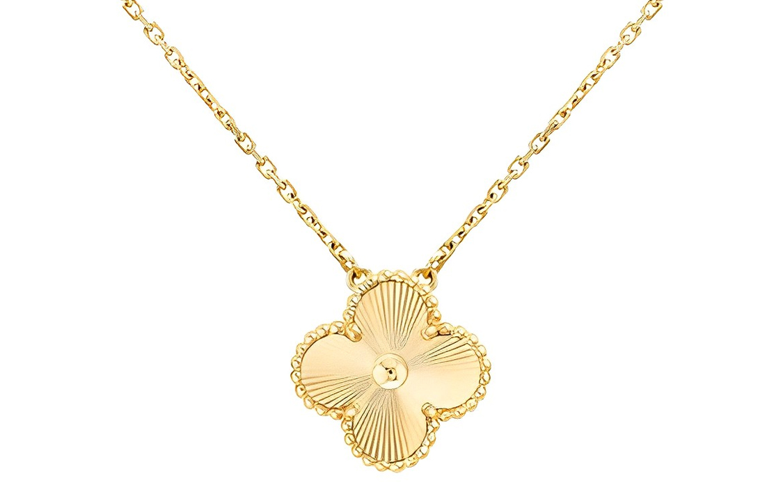 (Women) Van Cleef & Arpels Clover Necklace 18K Gold  Gold Jewelry. VCARP4KL00