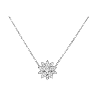 (Women) Van Cleef & Arpels Lotus Pendant Necklace Small Model Gold for Women. VCARO6P600