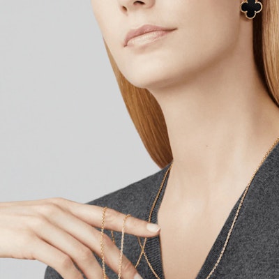 (W) 梵克雅寶 Magic Alhambra 瑪瑙四葉草20mm金耳環 女款 VCARA44300 Sizing (W) 梵克雅寶 Magic Alhambra 瑪瑙四葉草20mm金耳環 女款 VCARA44300