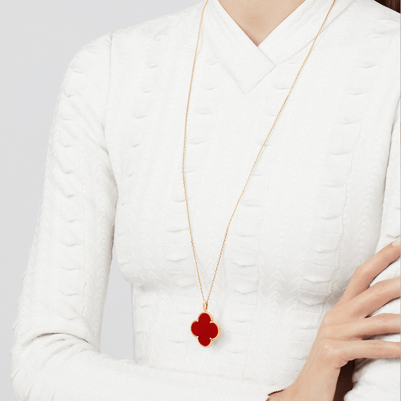 Details for (W) Kalung Emas Van Cleef & Arpels Magic Alhambra Red Carnelian 18K. VCARO49N00