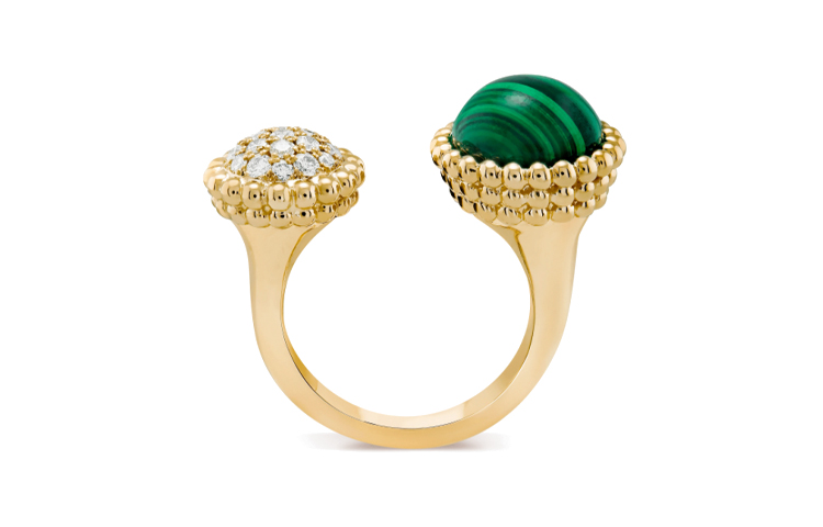 Shop (W) 梵克雅寶Perlée Couleurs孔雀石戒指女性款式 VCARO9SU00