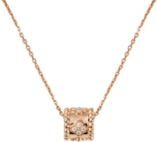 (Women) Van Cleef & Arpels Perlee Clovers Kaleidoscope Gold Necklace for Women. VCARO2EE00+VCARO26K00 (Women) Van Cleef & Arpels Perlee Clovers Kaleidoscope Gold Necklace for Women. VCARO2EE00+VCARO26K00