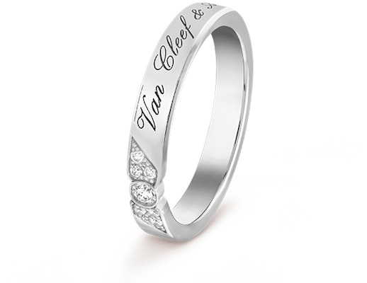 (W) Van Cleef & Arpels Cincin Platinum Wanita Toujours Signature Etoiles. VCARP5YV00 Buy (W) Van Cleef & Arpels Cincin Platinum Wanita Toujours Signature Etoiles. VCARP5YV00