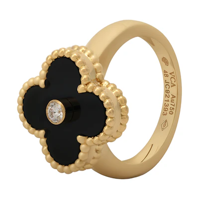 (Women) Van Cleef & Arpels Vintage Alhambra 18k Gold Diamond Clover Ring for Women. VCARA41000