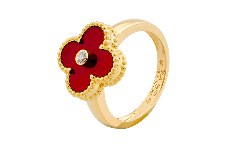 (Women) Van Cleef & Arpels Vintage Alhambra Red Carnelian Ring for Women. VCARD40800