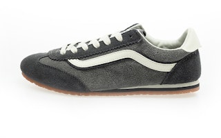 (Women) Vans "adidas Super Lowpro Sneakers" V160100008 (Women) Vans "adidas Super Lowpro Sneakers" V160100008