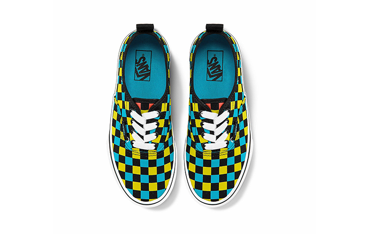 Shop 大童 Vans Authentic 低筒 兒童滑板鞋 黑黃棋盤格