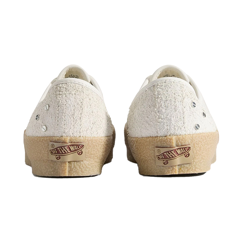 Lookbook (W) Vans Authentic LX 44 Sneakers Warna Warni yang Menarik V160101003